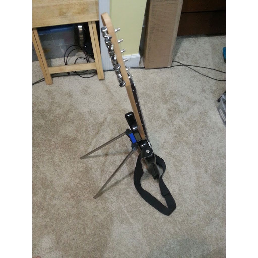 Electric Guitar Stand with Fender Guitar Clip