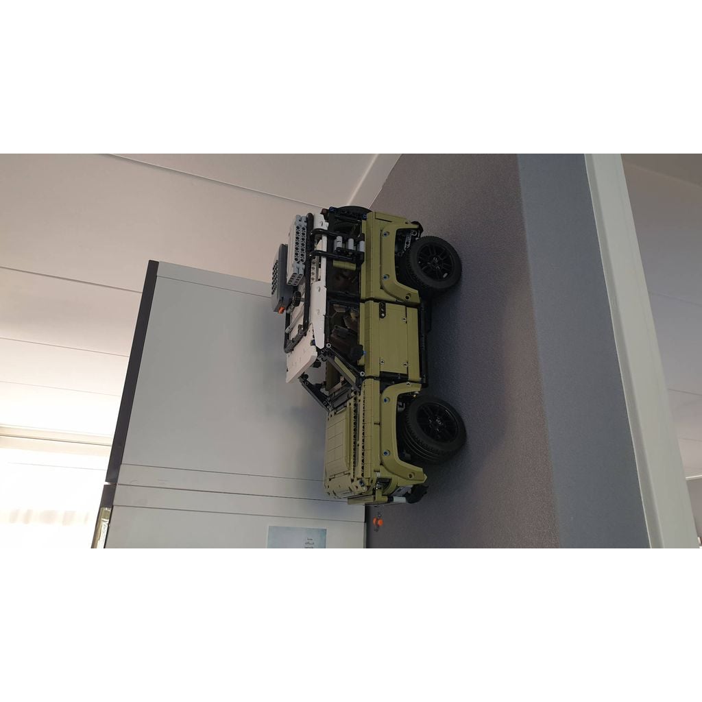 Wall Mount for Lego Land Rover Defender 42110