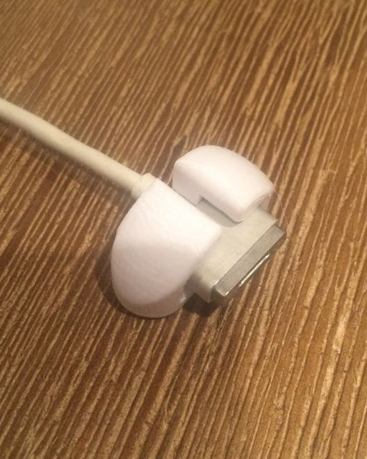 Wire Clip for MacBook & iPhone Charger – Tidy Cables