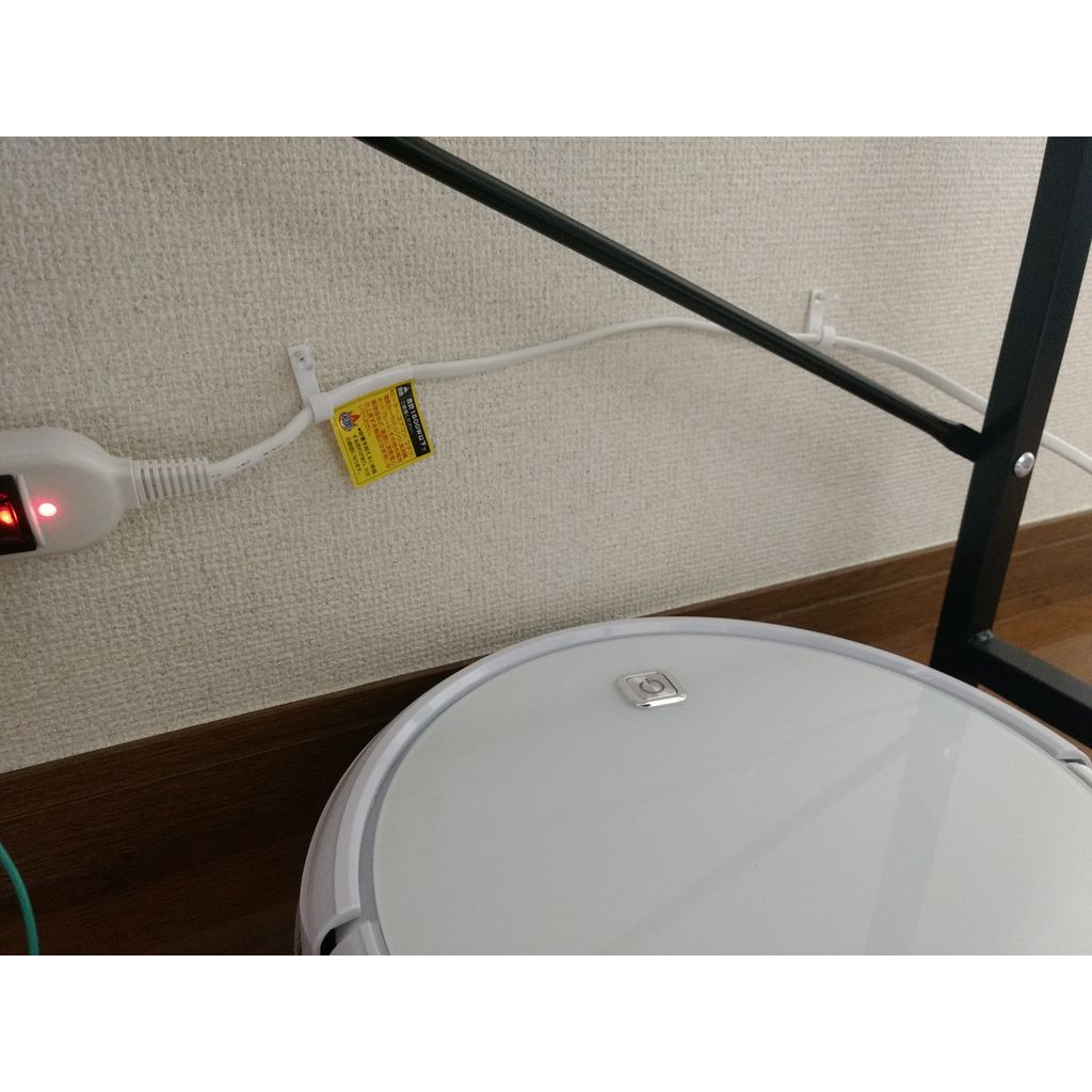 Cable Hook for Robot Vacuum – Keep Cables Out of the Way