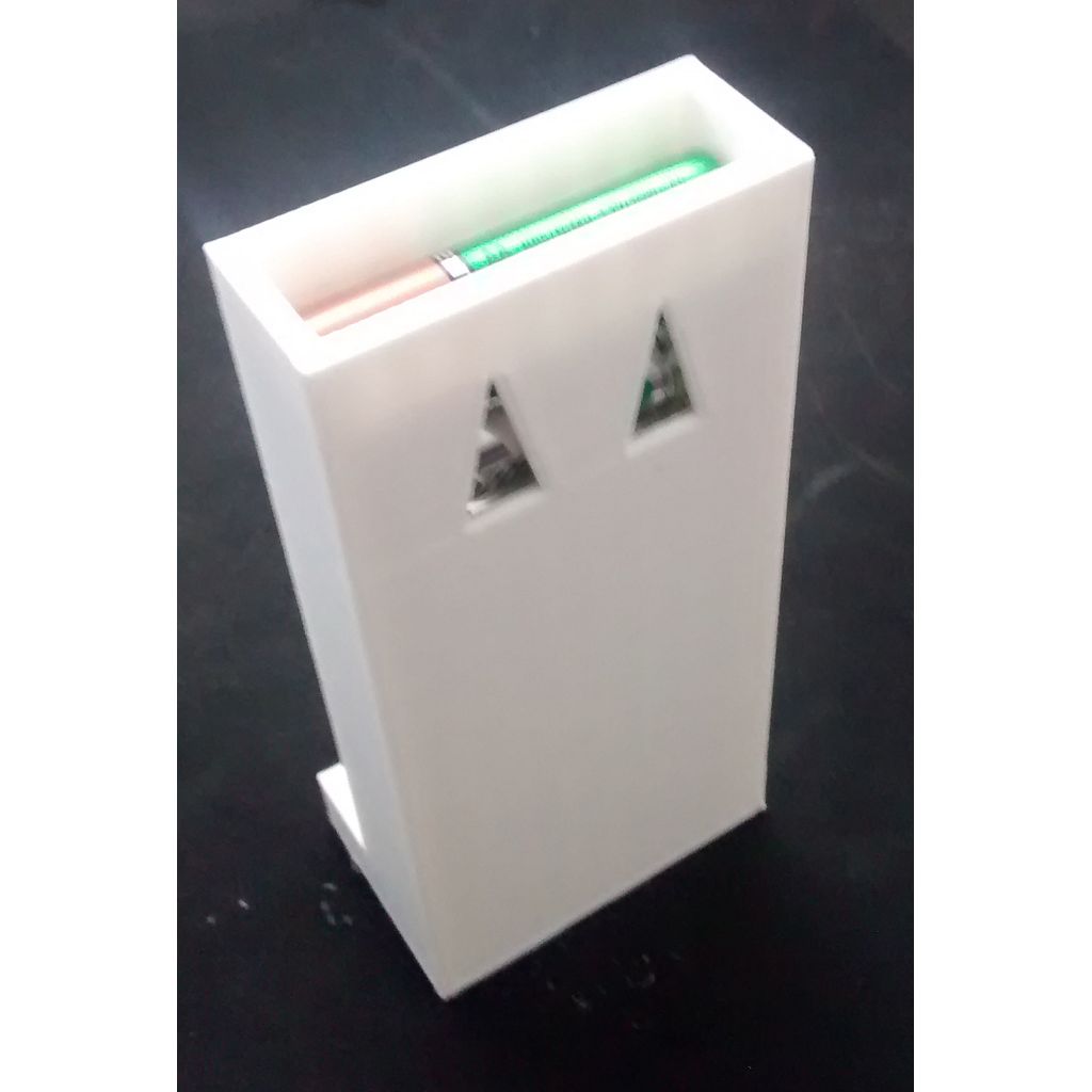 AA Battery Holder – Wall-Mountable Storage Organizer