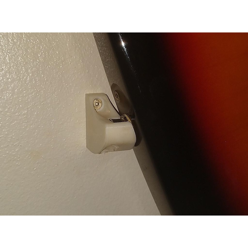 Guitar Wall Mount Mini – Compact Electric Guitar Hanger