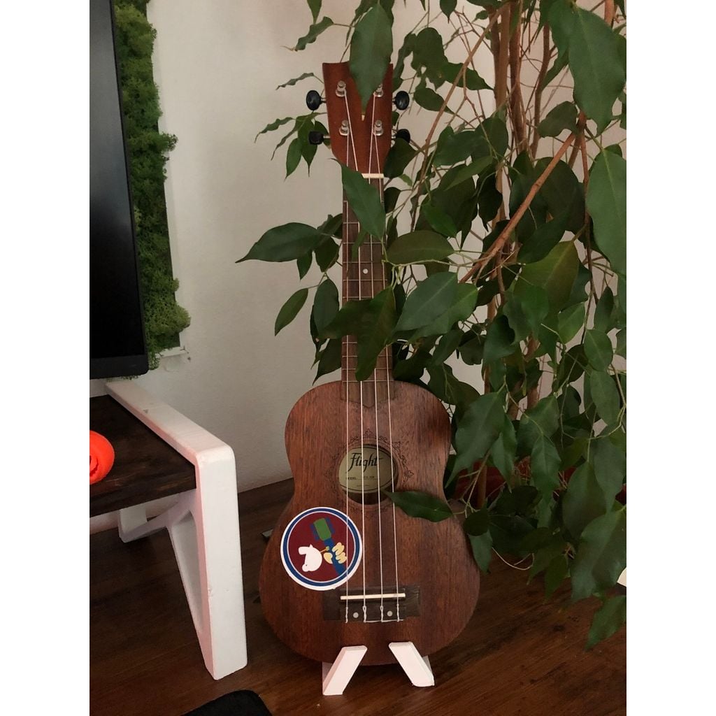 Ukulele Stand – Desktop Display Holder