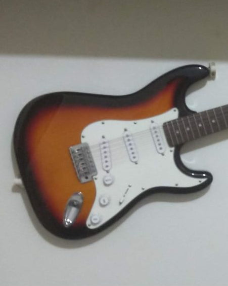 Guitar Wall Mount Mini – Compact Electric Guitar Hanger