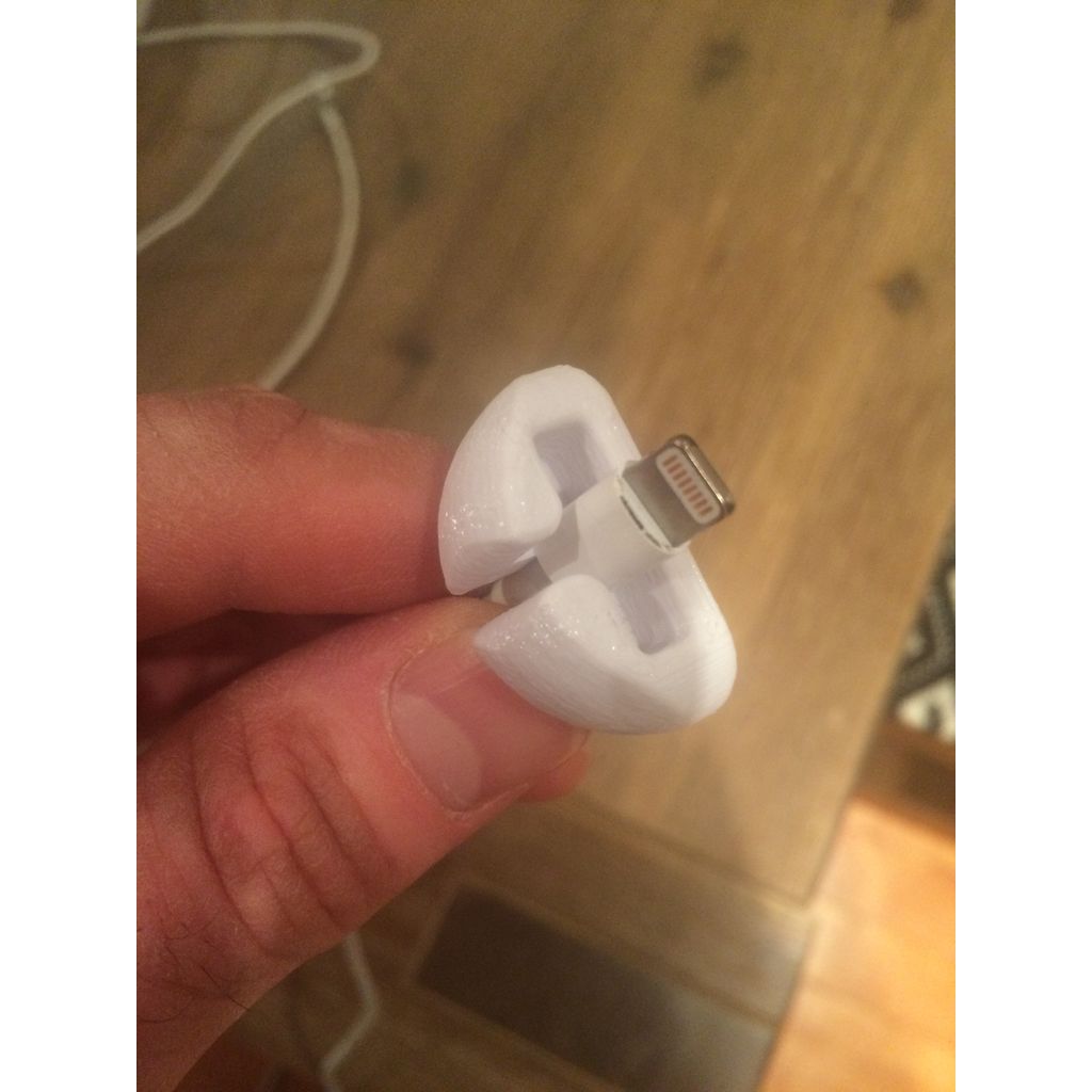 Wire Clip for MacBook & iPhone Charger – Tidy Cables