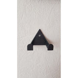 Guitar & Skateboard Wall Mount – Single Screw