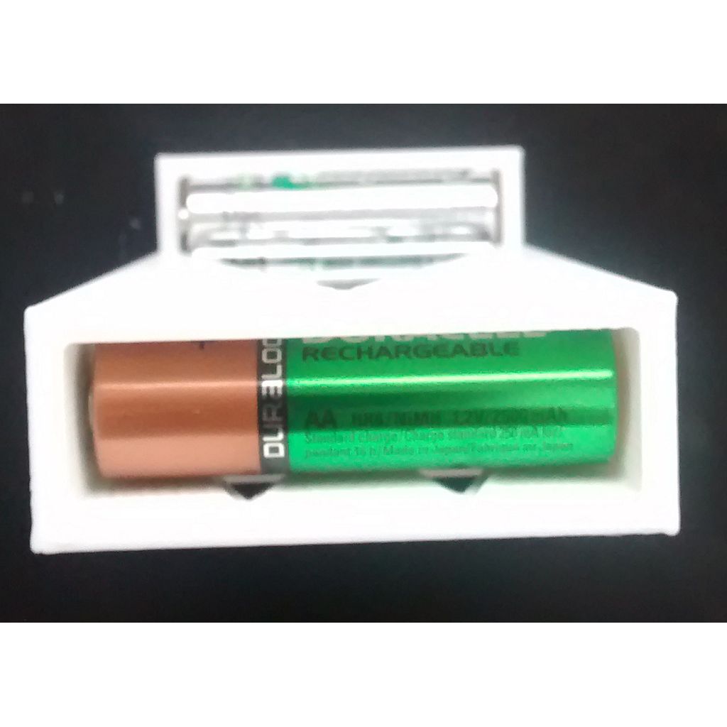 AA Battery Holder – Wall-Mountable Storage Organizer