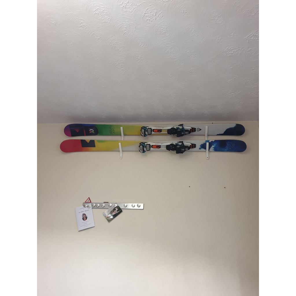 Ski Wall Mount – Angled Display Holder