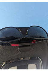 Sunglasses Holder for Polestar 2 – Neat & Within Reach