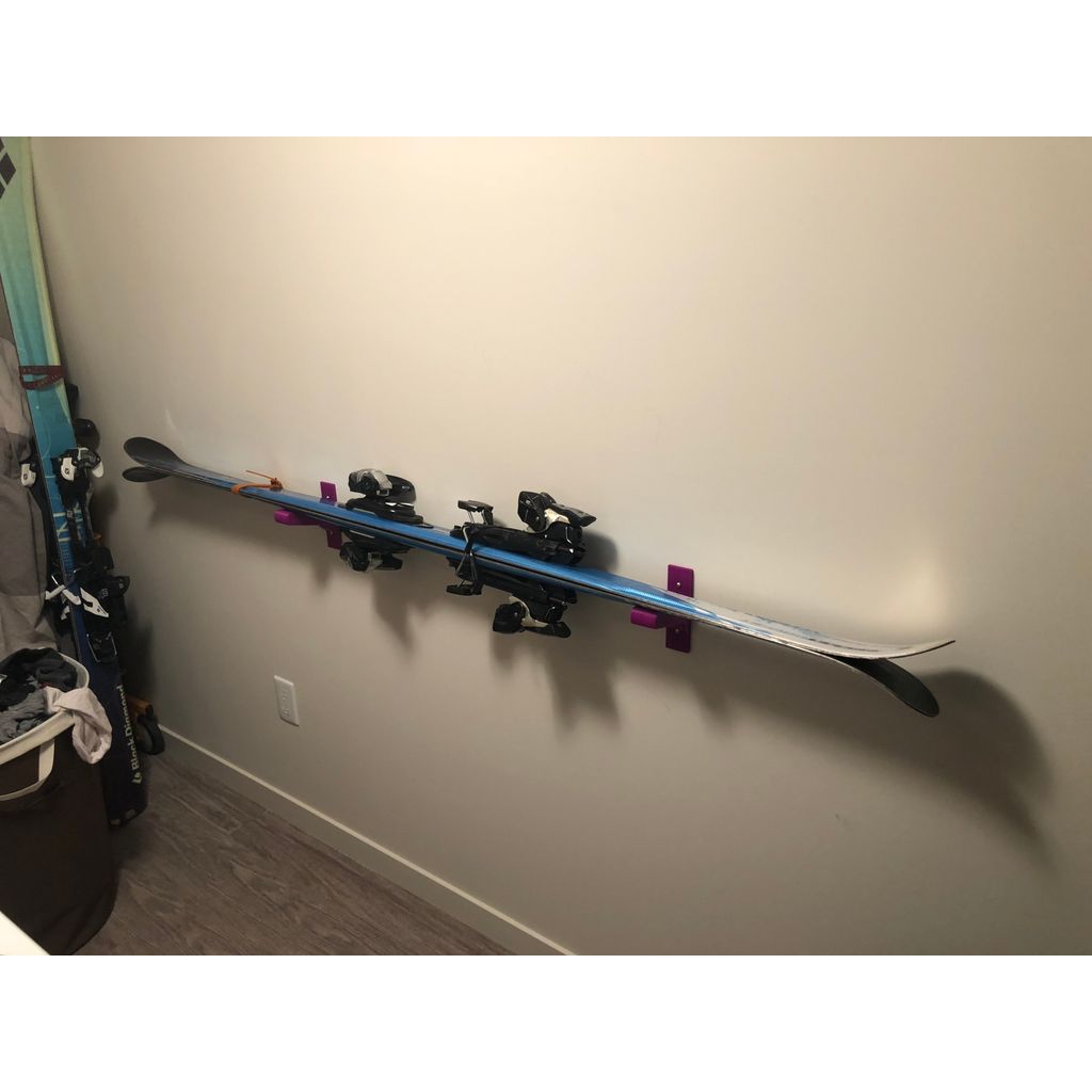 Ski Wall Mount – Bracket for Bound Skis